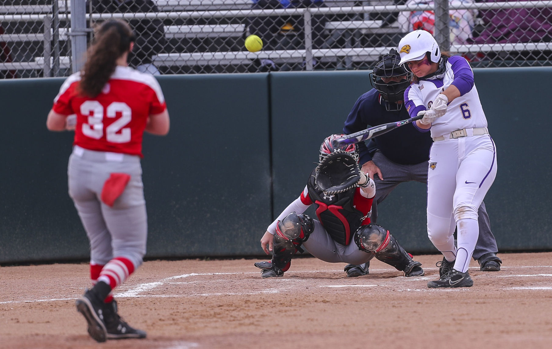 WSBall UNI vs. Bradley 1